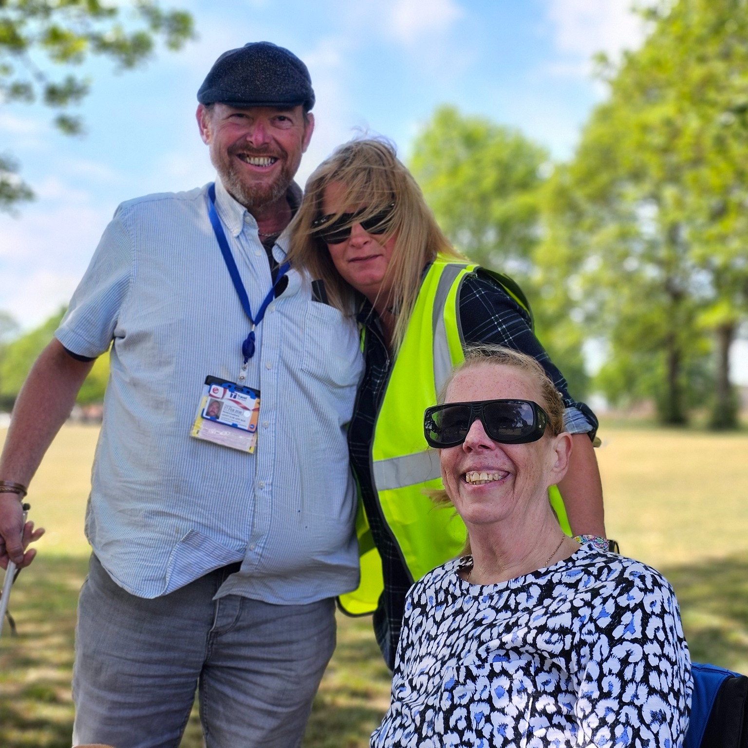 Happy International Volunteer Day!